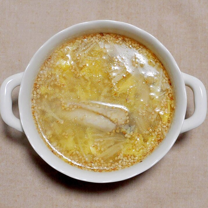 鶏手羽先とえのき茸の卵スープ